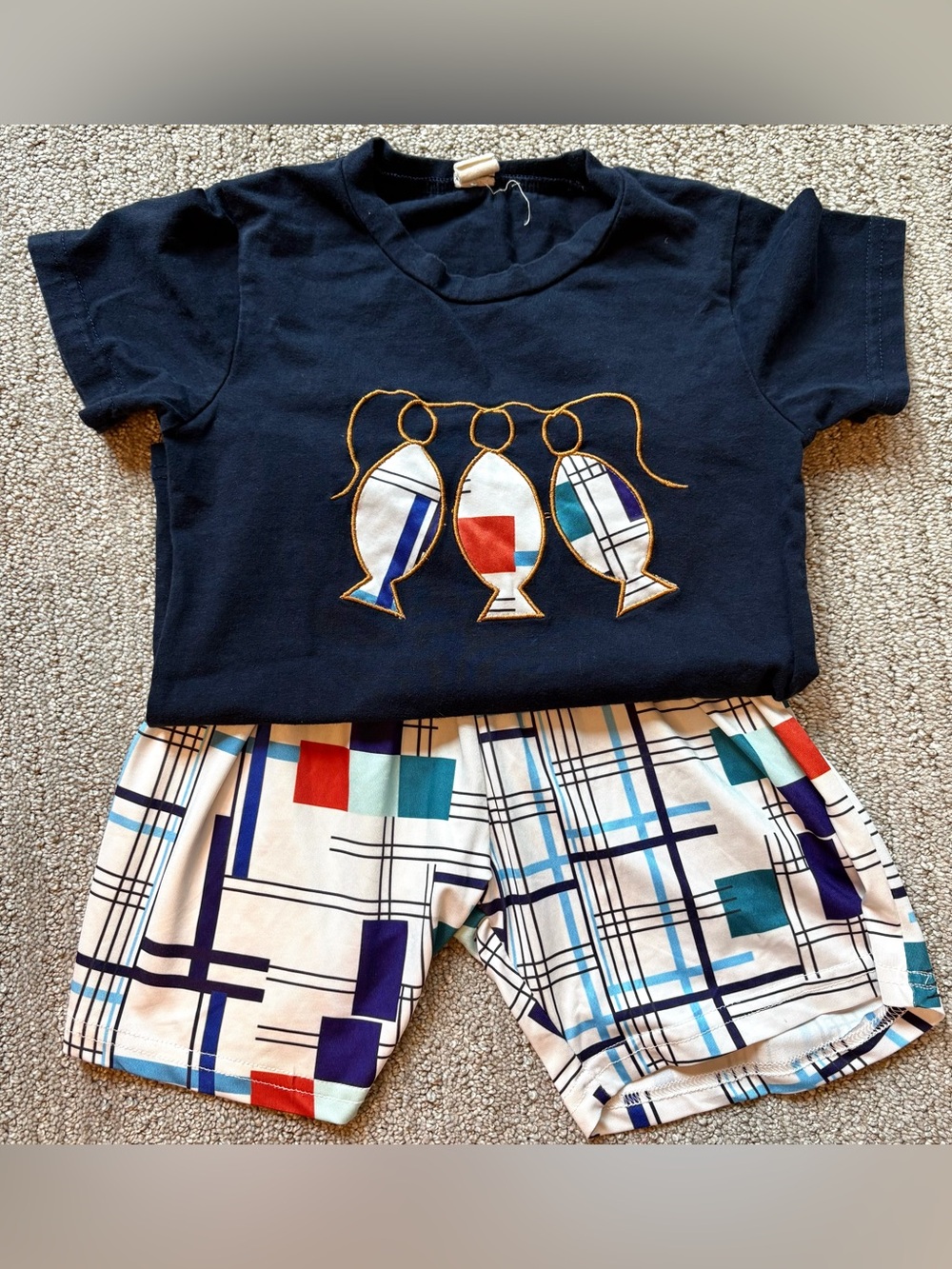 Boys Matching Short Set Plaid Embroidered Fish sz 4/5